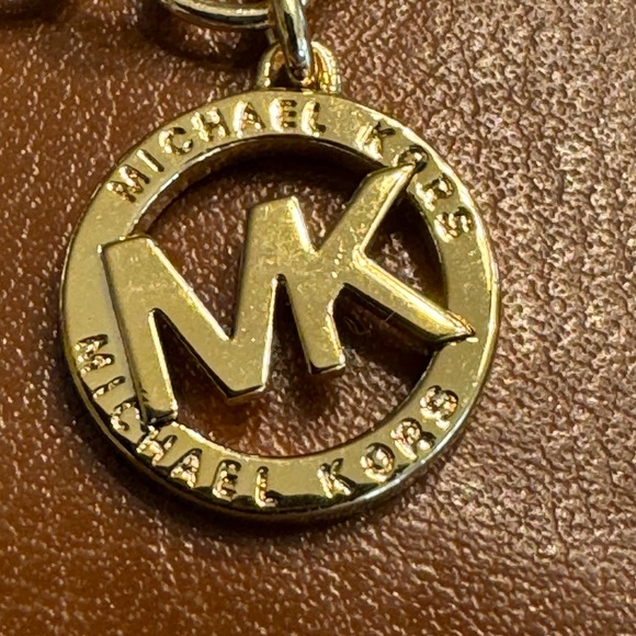 Michael Kors Pave Padlock Logo Chain Bracelet Goldtone Brass NWT - Picture 14 of 16